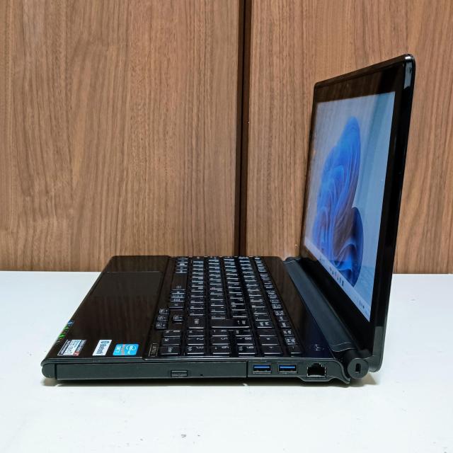 NEC LaVie Corei7 ������16GB SSD512GB �u���[���C Web�J���� Windows11 Office �� PC�{��/���Ӌ@��� 