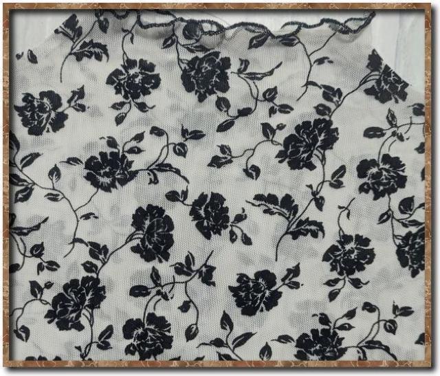 ハレ フロッキー花柄メッシュカットソー 白 < ブランド ハレ フロッキー花柄メッシュカットソー 白 < ブランドの