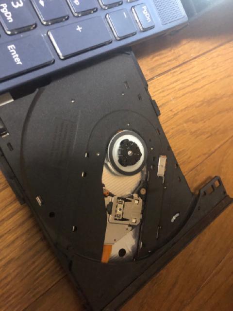 xm LIFEBOOK 15C` Windows11  PC{/Ӌ@ 