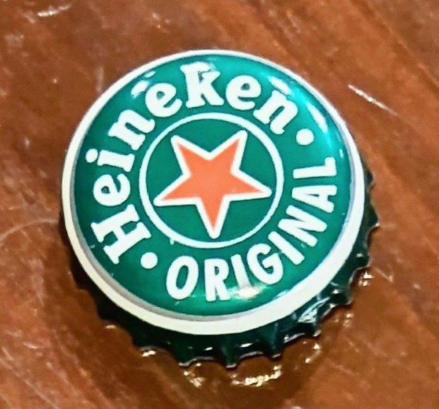 ハイネケン★Heineken★24本★空瓶★王冠付き★ハンドメイド★ガラス素材★工作用★ガラス工芸★小道具★インテリア★送料無料 < インテリア/ライフ ハイネケン★Heineken★24本★空瓶★王冠付き★ハンドメイド★ガラス素材★工作用★ガラス工芸★小道具★インテリア★送料無料 < インテリア/ライフの
