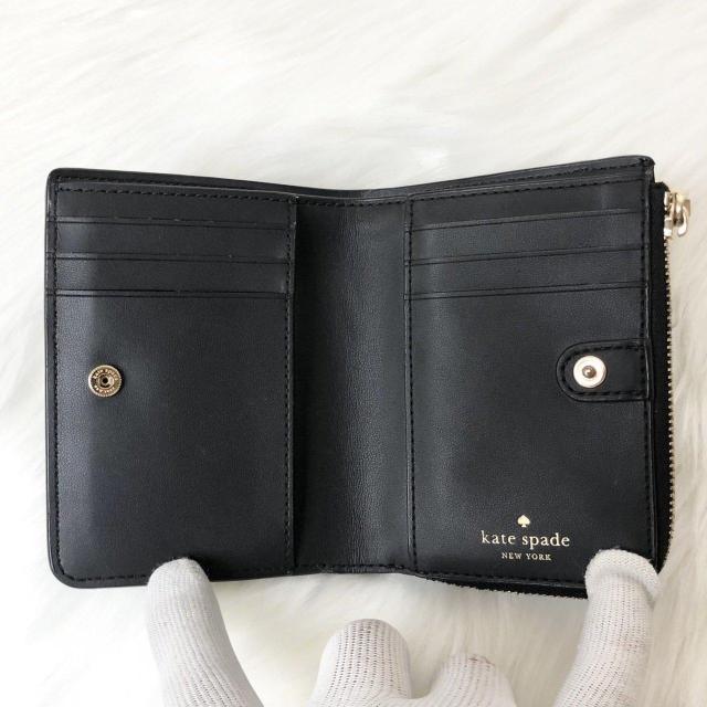 【美品】25春夏新作 ケイトスペード 二つ折り財布 ビルフォールド スモール Lジップ ブラック レザー < ブランド 【美品】25春夏新作 ケイトスペード 二つ折り財布 ビルフォールド スモール Lジップ ブラック レザー < ブランドの