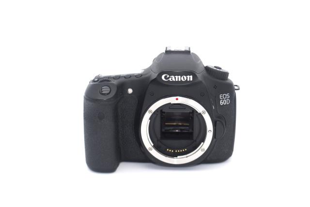 �t�����j�^�[�����Ȃ���B�e��Canon 60D �{�f�B�� �� �Ɠd/AV�� 
