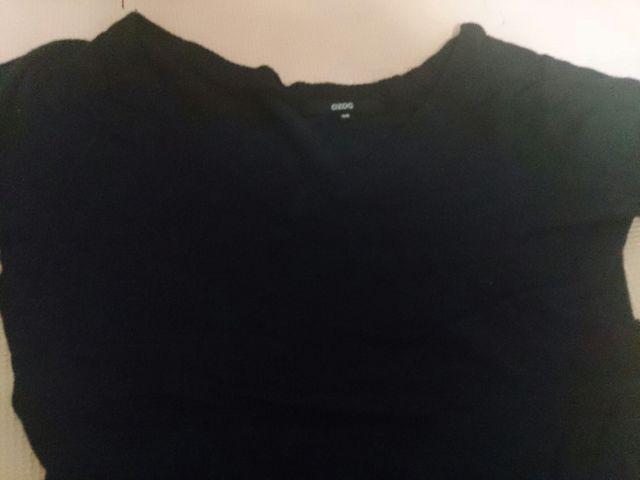 OZOC 38号 黒 ニット長セーター Vネック 美品 < ブランド OZOC 38号 黒 ニット長セーター Vネック 美品 < ブランドの