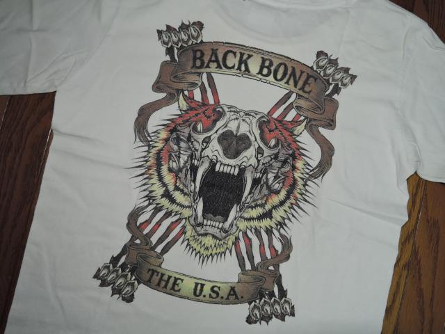 BACKBONE バックボーン Tシャツ M 白 干支 タイガーボーン 虎 5分丈TEE カットソー < ブランド  BACKBONE バックボーン Tシャツ M 白 干支 タイガーボーン 虎 5分丈TEE カットソー  < ブランドの