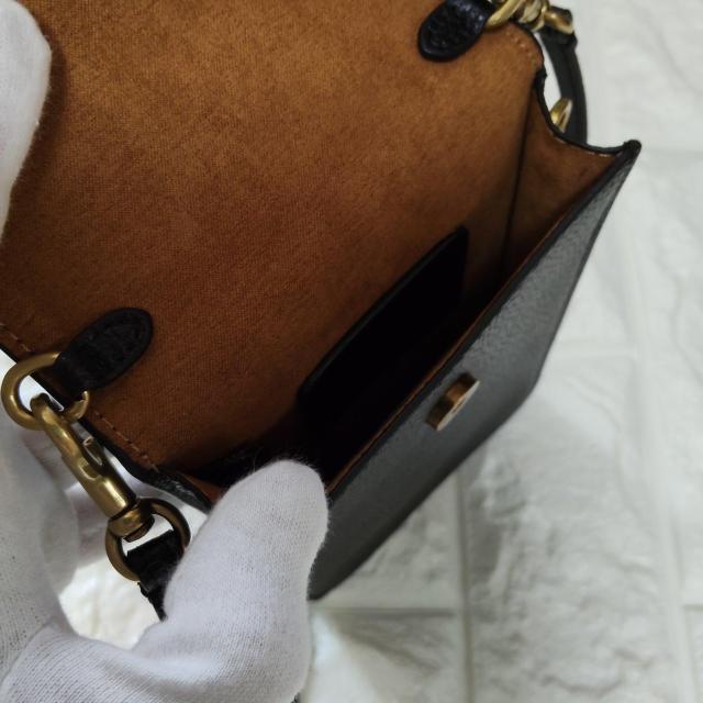 �V�i���l�@ COACH �@�t�H�[���N���X�{�f�B�o�b�O�@�X�}�z�V�����_�[ �@�΂߂���OK�B�j�����p�B �� �u�����h�� 