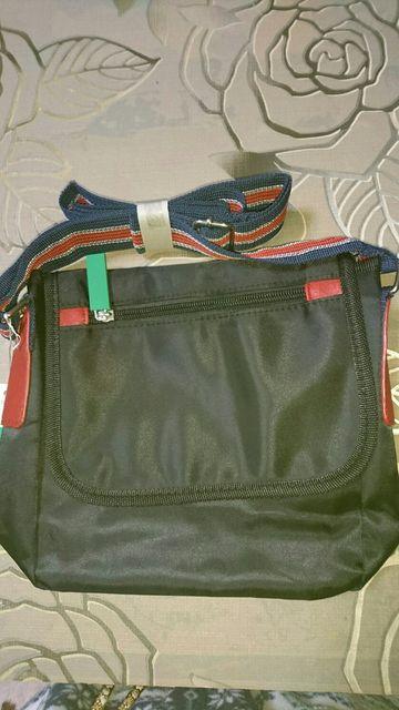 BENETTONxlgViV_[obNubNv[gɂœK   uh 