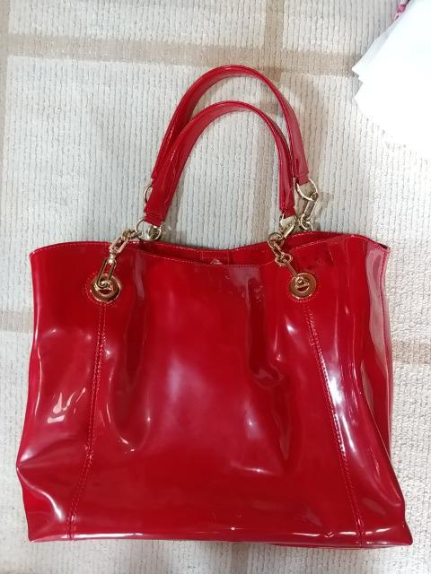 artemis DAIANA エナメルバッグ 未使用品 < 女性ファッション  artemis DAIANA エナメルバッグ 未使用品  < 女性ファッションの
