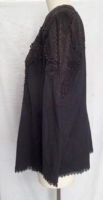 ◆アトリエ沙羅樹 サラジュ/毛100% 刺繍&レース入り デザインジャケット 日本製/ブラック < 女性ファッション  ◆アトリエ沙羅樹 サラジュ/毛100% 刺繍&レース入り デザインジャケット 日本製/ブラック < 女性ファッションの