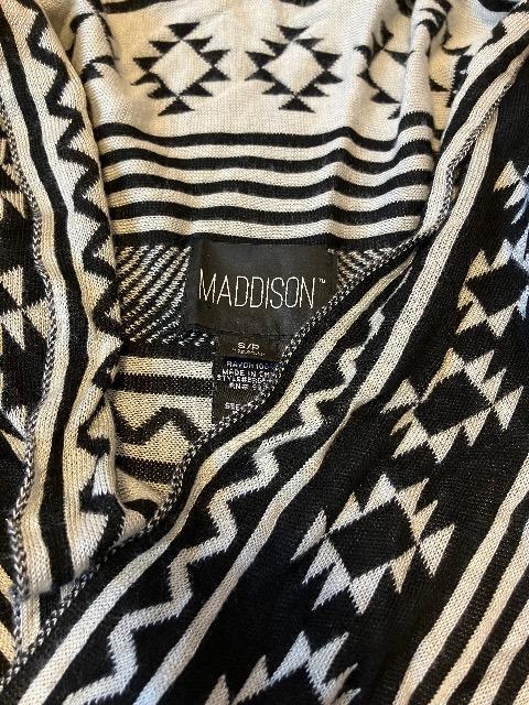 インポートブランドMADDISON☆キカ柄ロングカーディガン < 女性ファッション  インポートブランドMADDISON☆キカ柄ロングカーディガン < 女性ファッションの