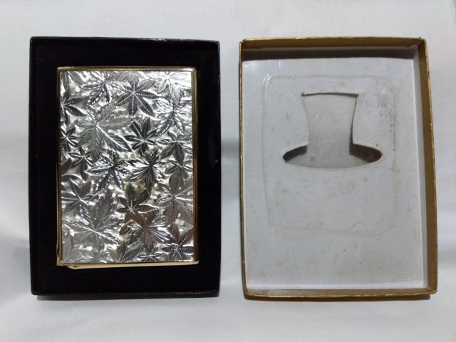 ♪シガレットケース その1 東京、平井 忠 製 ライター付き 未使用 < インテリア/ライフ  ♪シガレットケース その1 東京、平井 忠 製 ライター付き 未使用 < インテリア/ライフの