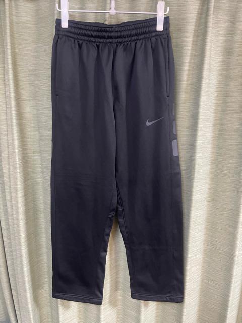 ナイキ スウェットパーカー メンズ THERMA フルジップ フーディ ジャケット サイズL NIKE セットアップ 上下セット < ブランド ナイキ スウェットパーカー メンズ THERMA フルジップ フーディ ジャケット サイズL NIKE セットアップ 上下セット < ブランドの