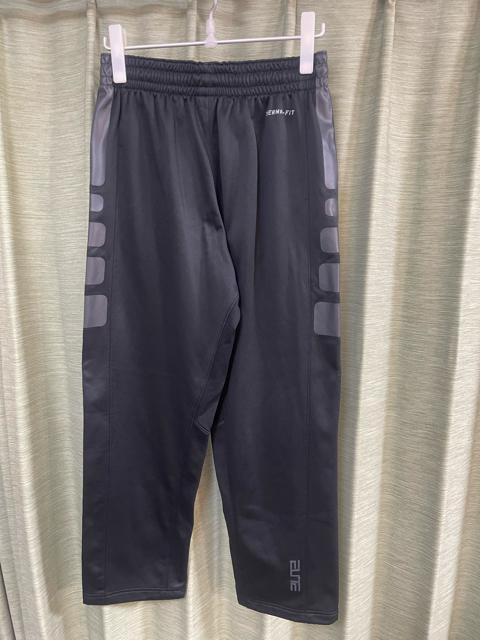 ナイキ スウェットパーカー メンズ THERMA フルジップ フーディ ジャケット サイズL NIKE セットアップ 上下セット < ブランド ナイキ スウェットパーカー メンズ THERMA フルジップ フーディ ジャケット サイズL NIKE セットアップ 上下セット < ブランドの