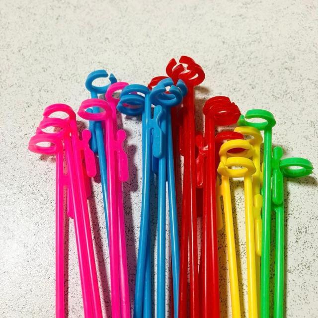 バルーンスティック★20本 カラフル アソート★風船 スティック < おもちゃ バルーンスティック★20本 カラフル アソート★風船 スティック < おもちゃの