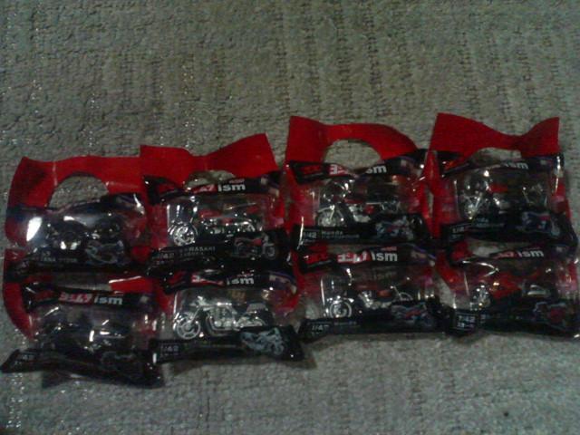 UCC  ���V����ism ��1�e�@1/42                  �S8�Z�b�g �� �z�r�[�� 