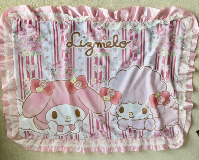 リズリサ×マイメロディ・リズメロ・レースフリル付ブランケット < ブランド リズリサ×マイメロディ・リズメロ・レースフリル付ブランケット < ブランドの