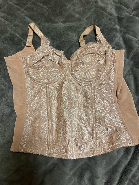 ☆☆☆タンス整理品 衣類 おまとめOK ホームクリーニング済み スリーインワン ベージュ C100 ゆうパック発送 < 女性ファッション  ☆☆☆タンス整理品 衣類 おまとめOK ホームクリーニング済み スリーインワン ベージュ C100 ゆうパック発送  < 女性ファッションの