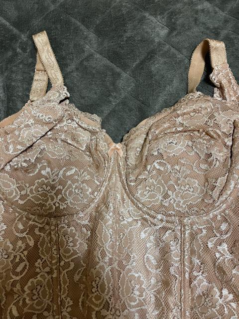 ☆☆☆タンス整理品 衣類 おまとめOK ホームクリーニング済み スリーインワン ベージュ C100 ゆうパック発送 < 女性ファッション  ☆☆☆タンス整理品 衣類 おまとめOK ホームクリーニング済み スリーインワン ベージュ C100 ゆうパック発送 < 女性ファッションの