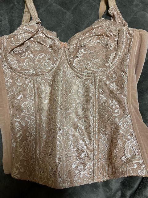 ☆☆☆タンス整理品 衣類 おまとめOK ホームクリーニング済み スリーインワン ベージュ C100 ゆうパック発送 < 女性ファッション  ☆☆☆タンス整理品 衣類 おまとめOK ホームクリーニング済み スリーインワン ベージュ C100 ゆうパック発送 < 女性ファッションの