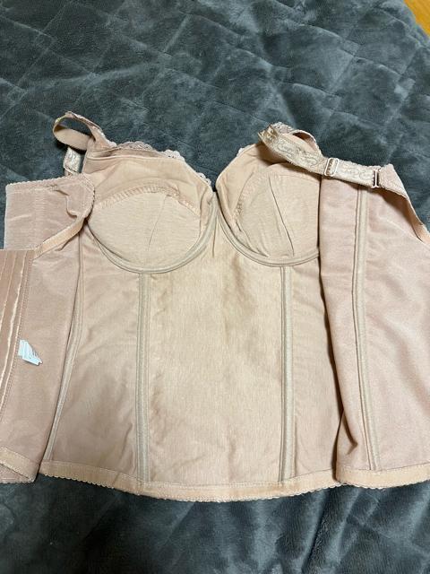 ☆☆☆タンス整理品 衣類 おまとめOK ホームクリーニング済み スリーインワン ベージュ C100 ゆうパック発送 < 女性ファッション  ☆☆☆タンス整理品 衣類 おまとめOK ホームクリーニング済み スリーインワン ベージュ C100 ゆうパック発送 < 女性ファッションの