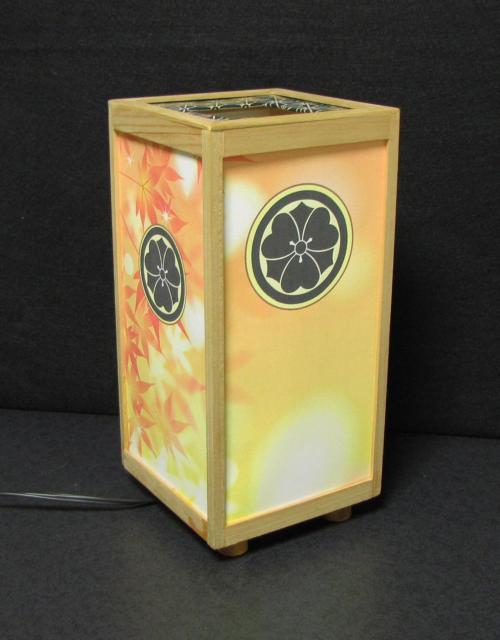 ★家紋の宿り木/森羅万象=「丸に剣片喰」/至福の明り・心温まるひととき/LED昼白色・ラミネート加工・檜枠造・軽量/ < 家電/AV  ★家紋の宿り木/森羅万象=「丸に剣片喰」/至福の明り・心温まるひととき/LED昼白色・ラミネート加工・檜枠造・軽量/ < 家電/AVの