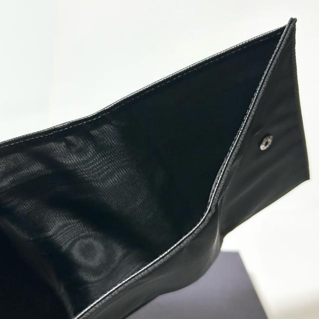 i PRADA v_ eX[giC O܂ z D ubN  uh 