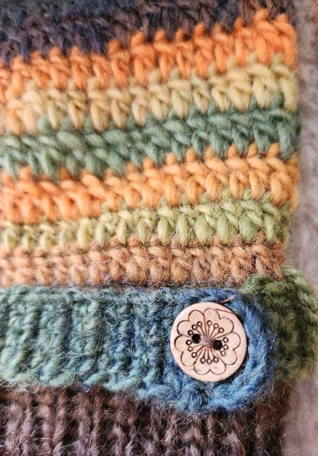 緑色系、茶色系のグラデーション(ウール&アクリル)毛糸で編んだバンドウーマです。 < キッズ/ベビー 緑色系、茶色系のグラデーション(ウール&アクリル)毛糸で編んだバンドウーマです。 < キッズ/ベビーの