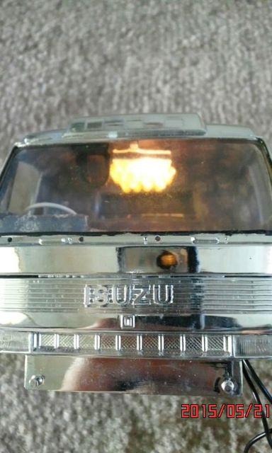 U810X[p[bLLr̃WNi  zr[ 