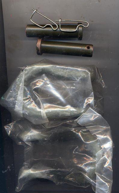 M151A1/A2ジープ  フロントシャックルセット(NOS) < ホビー  M151A1/A2ジープ  フロントシャックルセット(NOS)  < ホビーの
