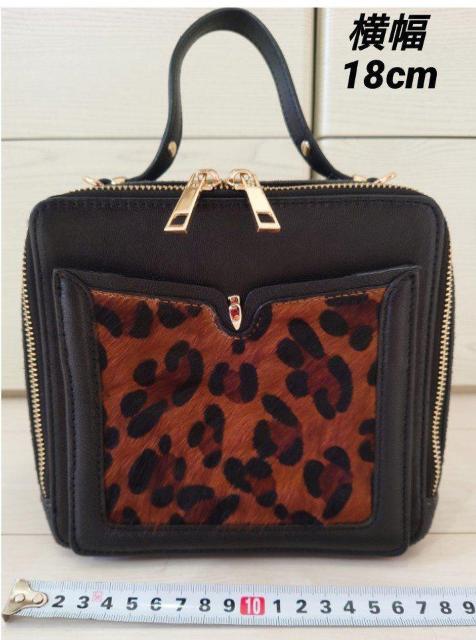 TOVレザースクエアフォルムバッグ 2way 定価16,000 < 女性ファッション  TOVレザースクエアフォルムバッグ 2way 定価16,000 < 女性ファッションの
