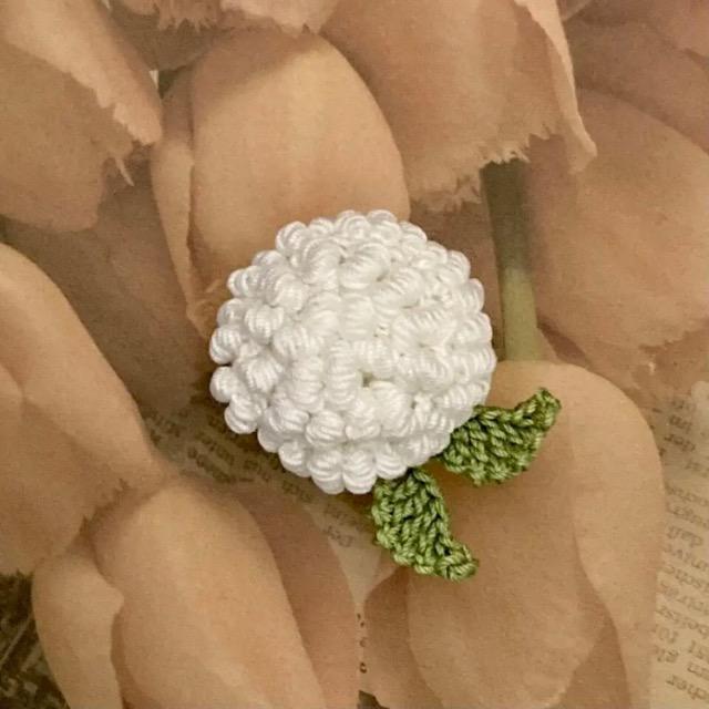 ハンドメイド♪レース編み コイル編みのお花モチーフブローチ < 女性ファッション  ハンドメイド♪レース編み コイル編みのお花モチーフブローチ  < 女性ファッションの