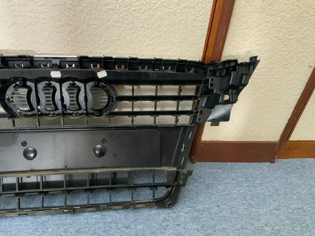 ◆アウディ「A4クワトロ」フロントグリル品番8K08536511QP < 自動車/バイク ◆アウディ「A4クワトロ」フロントグリル品番8K08536511QP < 自動車/バイク