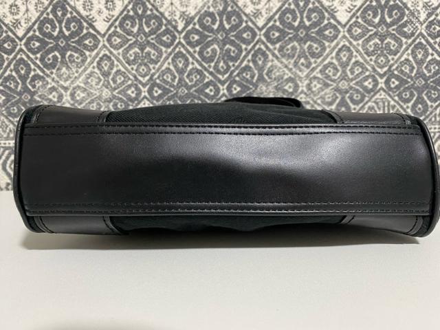 【美品】agnes b. アニエスベー ショルダーバッグ 斜め掛け ブラック < ブランド  【美品】agnes b. アニエスベー ショルダーバッグ 斜め掛け ブラック < ブランドの