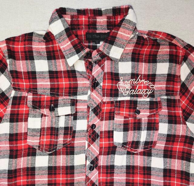 美品★メンズシャツ★両胸ポケット★ボタンシャツ★秋冬物シャツ★in the attic★レディースシャツ★ウエスタンシャツ★送料込 < 男性ファッション 美品★メンズシャツ★両胸ポケット★ボタンシャツ★秋冬物シャツ★in the attic★レディースシャツ★ウエスタンシャツ★送料込 < 男性ファッションの