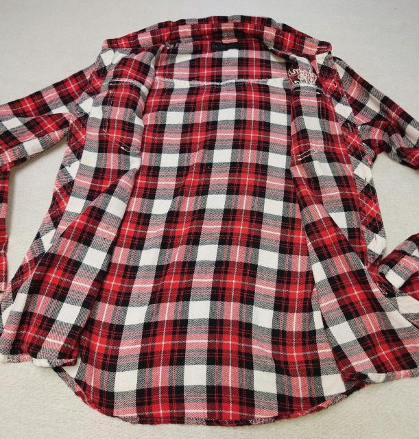 美品★メンズシャツ★両胸ポケット★ボタンシャツ★秋冬物シャツ★in the attic★レディースシャツ★ウエスタンシャツ★送料込 < 男性ファッション 美品★メンズシャツ★両胸ポケット★ボタンシャツ★秋冬物シャツ★in the attic★レディースシャツ★ウエスタンシャツ★送料込 < 男性ファッションの