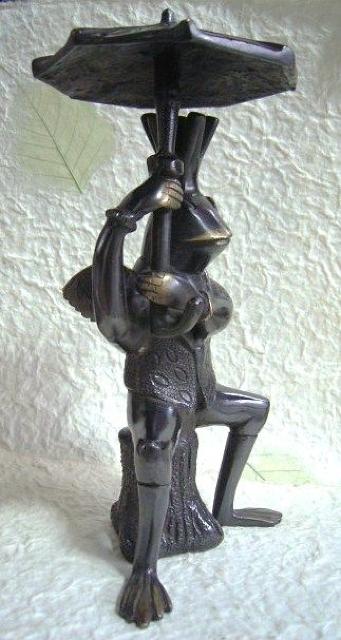 ☆即決☆酸化真鍮製 かえるの置物*傘* < インテリア/ライフ ☆即決☆酸化真鍮製 かえるの置物*傘* < インテリア/ライフの