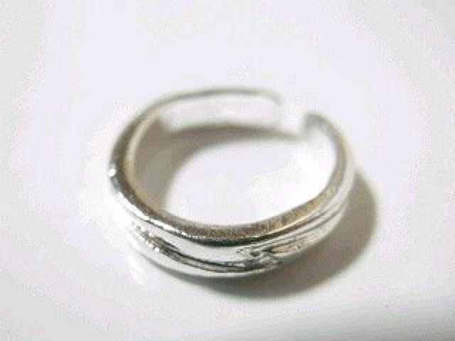 《New》オシャレマストアイテム★シンプルデザイン*トゥリング/ピンキーリングB < 女性アクセサリー/時計  《New》オシャレマストアイテム★シンプルデザイン*トゥリング/ピンキーリングB < 女性アクセサリー/時計の