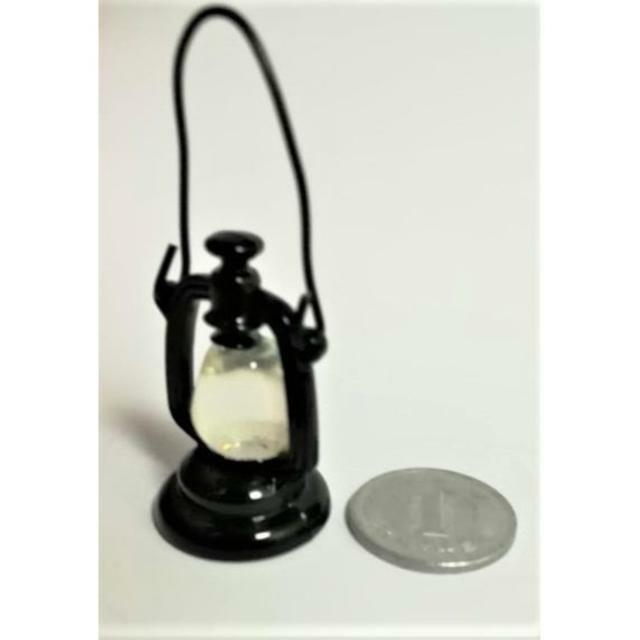 ミニチュア★ランタン★ランプ★黒★ブラック★リカちゃんにピッタリ♪ドールハウスに★色違い5色ございます★ < おもちゃ  ミニチュア★ランタン★ランプ★黒★ブラック★リカちゃんにピッタリ♪ドールハウスに★色違い5色ございます★ < おもちゃの