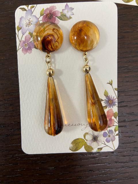ハンドメイド ドイツ製アクリルを使用したピアス 3点セット < 女性ファッション  ハンドメイド ドイツ製アクリルを使用したピアス 3点セット < 女性ファッションの