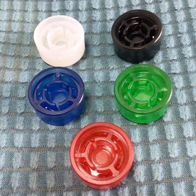 送料無料 新品 5個セット 半透明 フットスイッチハット エフェクター スイッチ キャップ カバー < ホビー  送料無料 新品 5個セット 半透明 フットスイッチハット エフェクター スイッチ キャップ カバー < ホビーの