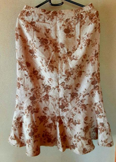 BON CILIE ボンシリエ スカート 日本製 ロングスカート フレアスカート 花柄 ウエスト64 裏地付き ブラウン 茶色 < 女性ファッション  BON CILIE ボンシリエ スカート 日本製 ロングスカート フレアスカート 花柄 ウエスト64 裏地付き ブラウン 茶色  < 女性ファッションの