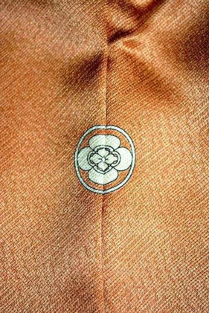 訪問着 中古 着物 送料無料 身丈160.5cm 裄丈66cm 最高級 新品同様 金彩 シシュウ 花柄 1つ紋 正絹 T3595 < 女性ファッション 訪問着 中古 着物 送料無料 身丈160.5cm 裄丈66cm 最高級 新品同様 金彩 シシュウ 花柄 1つ紋 正絹 T3595 < 女性ファッションの