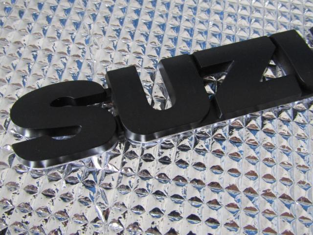 ●SUZUKI スズキ ABS製 抜文字TYPE MAD BLACK マッドブラック仕様 エンブレム! < 自動車/バイク ●SUZUKI スズキ ABS製 抜文字TYPE MAD BLACK マッドブラック仕様 エンブレム! < 自動車/バイク