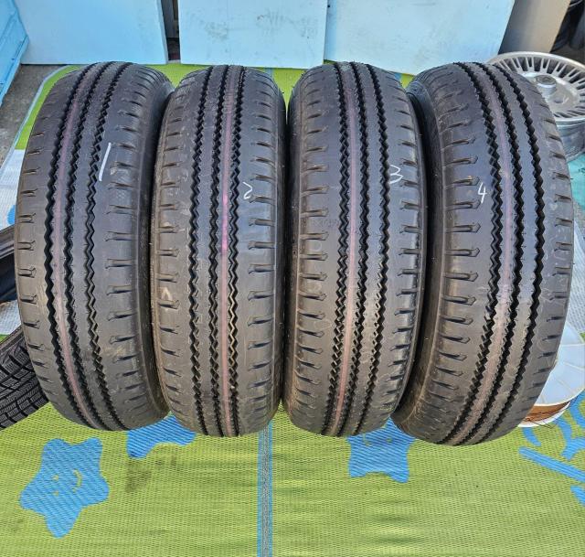 バリ溝!!未使用品 205/70R16 111/109L LT YOKOHAMA LT RADIAL MY807 夏タイヤ付き < 自動車/バイク バリ溝!!未使用品 205/70R16 111/109L LT YOKOHAMA LT RADIAL MY807 夏タイヤ付き < 自動車/バイク