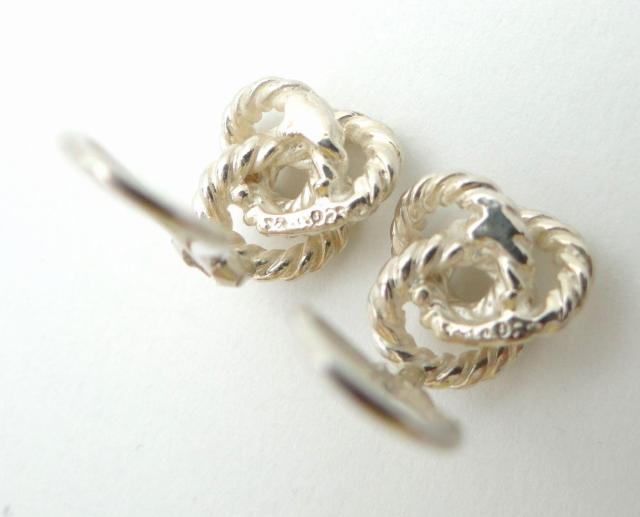 TIFFANY&CO. ティファニー ツイスト イヤリング シルバー SV925<USED>【送料無料】 < ブランド TIFFANY&CO. ティファニー ツイスト イヤリング シルバー SV925<USED>【送料無料】 < ブランドの