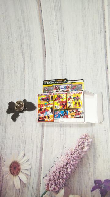 スーパー戦隊シリーズ変身ベルトピンズコレクション02ルパンレンジャーVSパトレンジャーVSチェンジャールパンレッドセットガチャ < ホビー  スーパー戦隊シリーズ変身ベルトピンズコレクション02ルパンレンジャーVSパトレンジャーVSチェンジャールパンレッドセットガチャ < ホビーの