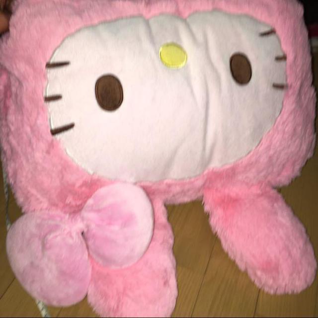 ハローキティ ぬいぐるみ クッション キティちゃん < おもちゃ  ハローキティ ぬいぐるみ クッション キティちゃん < おもちゃの