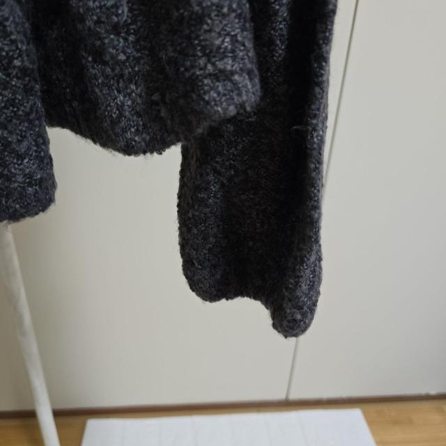 HusHusH】ハッシュアッシュ トップス カーディガン ペプラム < ブランド HusHusH】ハッシュアッシュ トップス カーディガン ペプラム < ブランドの