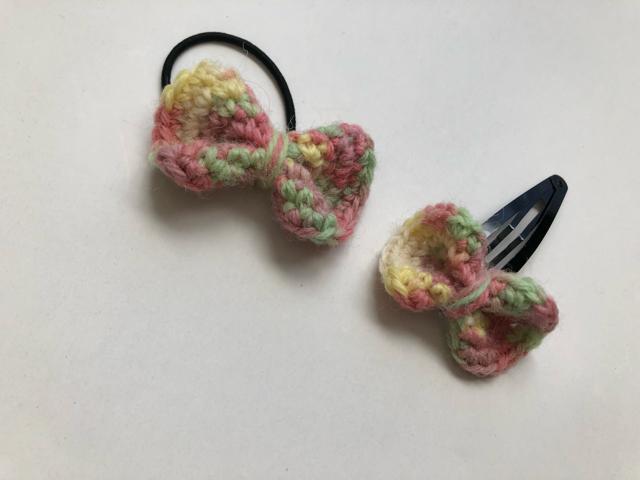 ハンドメイド ヘアゴム リボン パッチンピン 子様用 ウール < 女性ファッション  ハンドメイド ヘアゴム リボン パッチンピン 子様用 ウール < 女性ファッションの