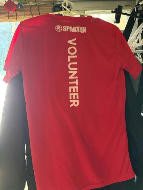 超レア!スパルタンゲームのボランティアをした時に貰ったTシャツです。 アメリカ軍の訓練ゲームで日本ではレアな体験でした < レジャー/スポーツ 超レア!スパルタンゲームのボランティアをした時に貰ったTシャツです。 アメリカ軍の訓練ゲームで日本ではレアな体験でした < レジャー/スポーツの