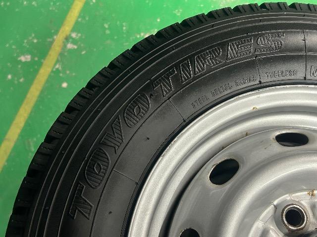 0092439)激安国産中古スタッドレスタイヤ4本TOYOデルベックス軽トラ軽バン145/80R12LT80/78N送料無料 < 自動車/バイク 0092439)激安国産中古スタッドレスタイヤ4本TOYOデルベックス軽トラ軽バン145/80R12LT80/78N送料無料 < 自動車/バイク
